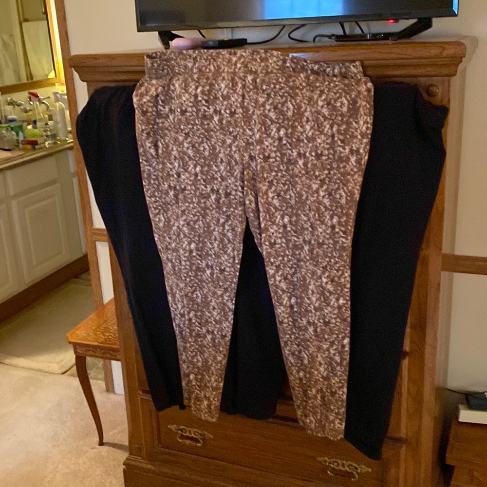 3 pairs Lane Bryant LIVI Active size 22/24 exercise pants